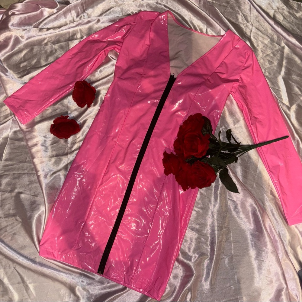 Pink Long Sleeve Dress with Black Zipper